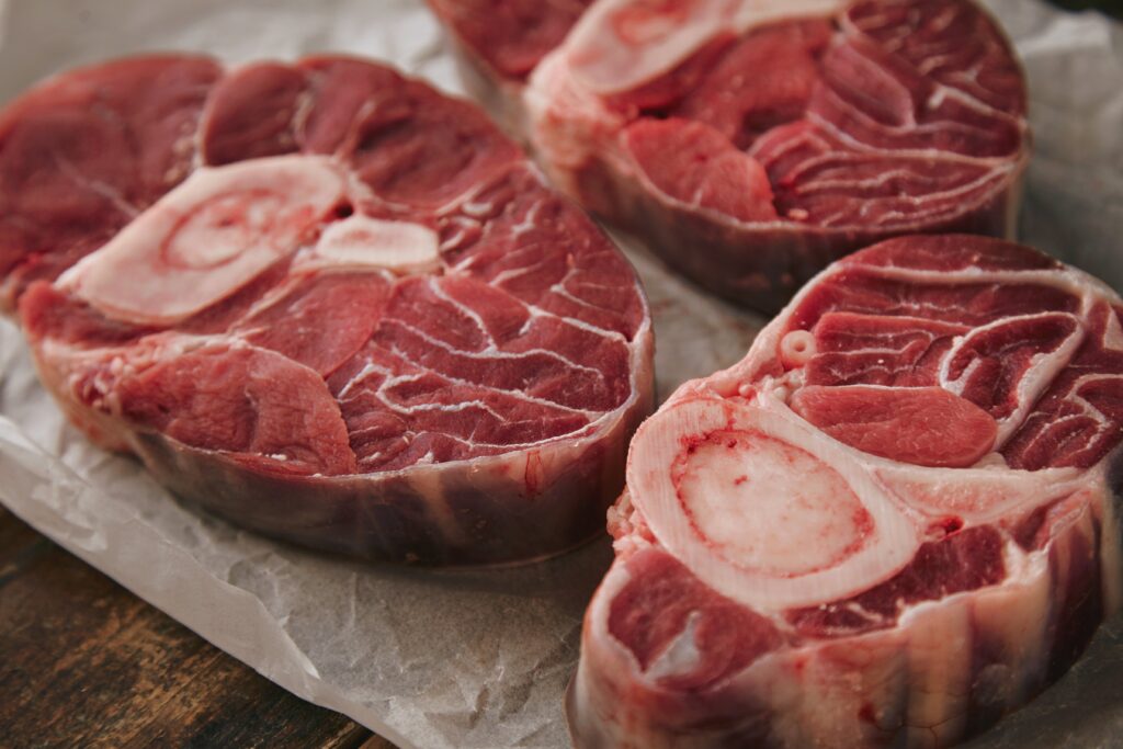 Antimicrobianos: entenda os motivos que levaram a UE a barrar exportações das carnes brasileiras