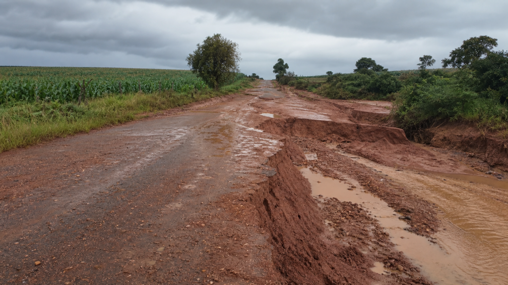 Paraná confirma R$ 23,7 milhões para pavimentar estrada rural em Guarapuava