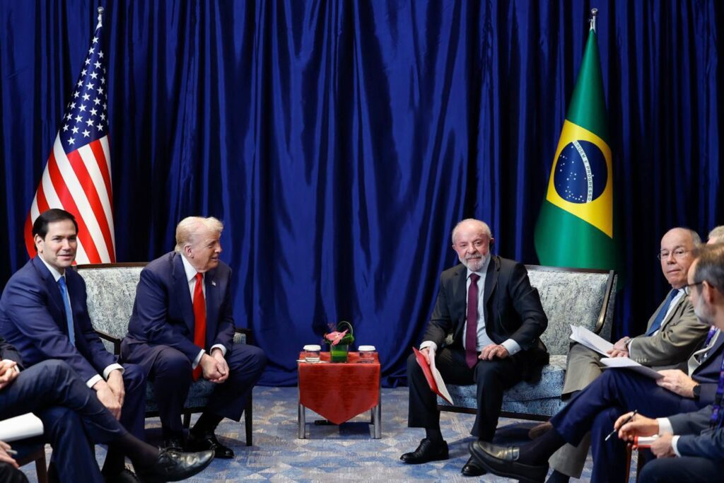 Governo diz que acionará Lei da Recriprocidade contra nova sobretaxa dos EUA